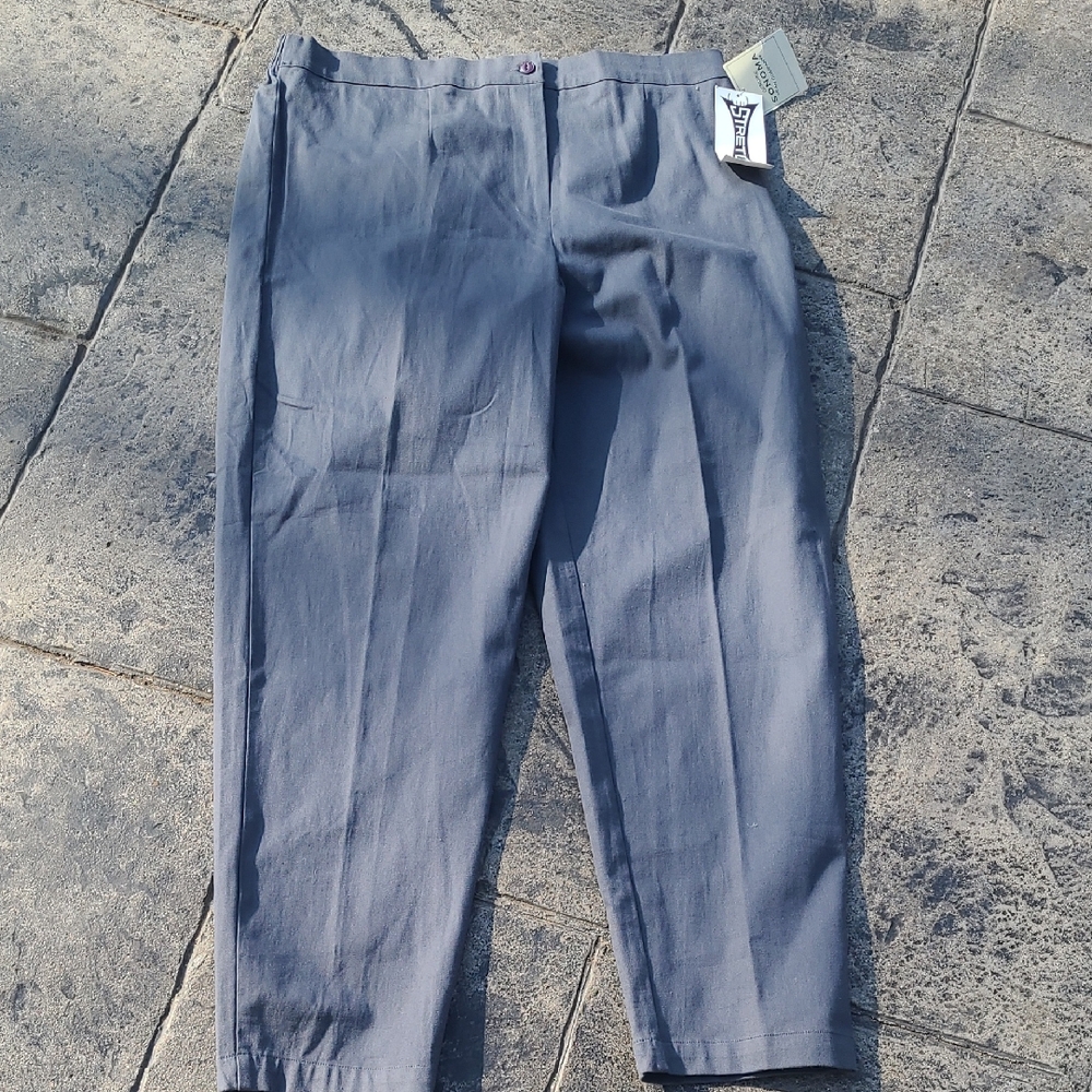 New with tags! Sonoma Womens 20W charcoal gray stretch chino dress pant trousers